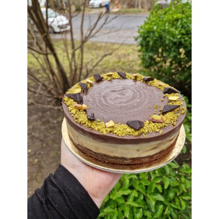 Pisztáciás-csokoládé mousse torta