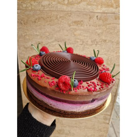 Erdei gyümölcs-csokoládé torta